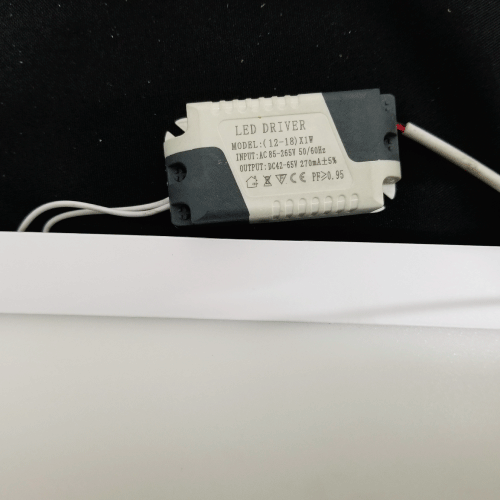Plafón Embutido Cuadrado 18W Luz Fría Lumex - Imagen 3